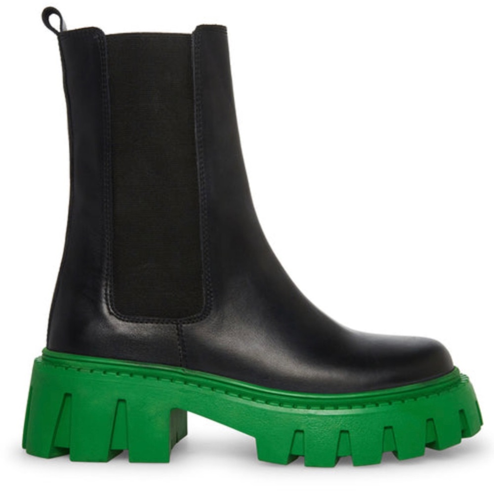 Steve Madden Charges boot